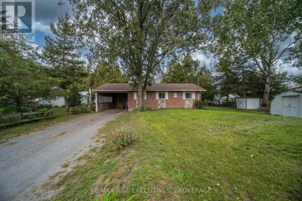Living room - 191 Red Cedar Point Road, Stone Mills, ON K0K3N0 Photo 3