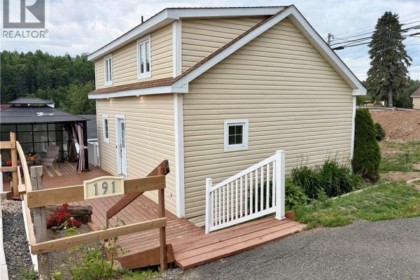 Storage - 191 Renfrew, Dalhousie, NB E8C2J3 Photo 2
