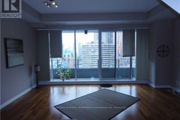 Dining room - 1910 - 111 Elizabeth Street, Toronto, ON M5G1P7 Photo 3