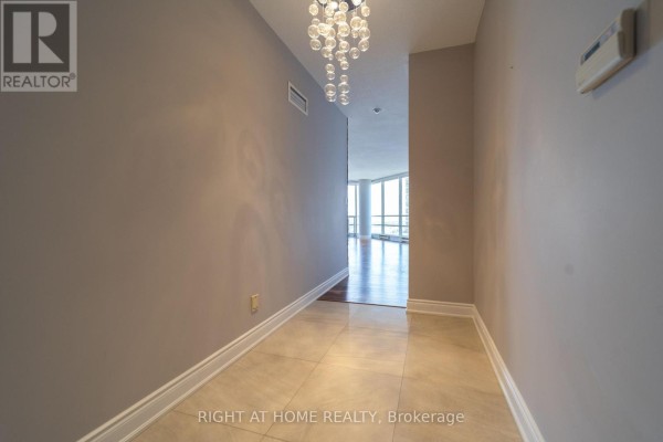Den - 1910 - 45 Kingsbridge Garden Circle, Mississauga, ON L5R3K4 Photo 2
