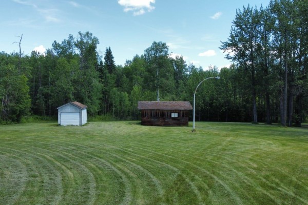 Bedroom 2 - 191027a Twp Rd 653 Rd, Rural Athabasca County, AB T8T0E4 Photo 5