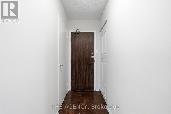1910a - 2350 Dundas Street W, Toronto, ON, photo 2