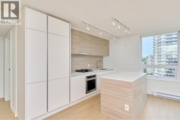 1911 908 Quayside Drive, New Westminster, BC V3M0L4 Photo 5