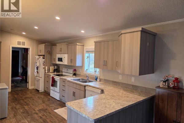 3pc Ensuite bath - 1911 Osprey Lane, Cawston, BC V0C1C1 Photo 5