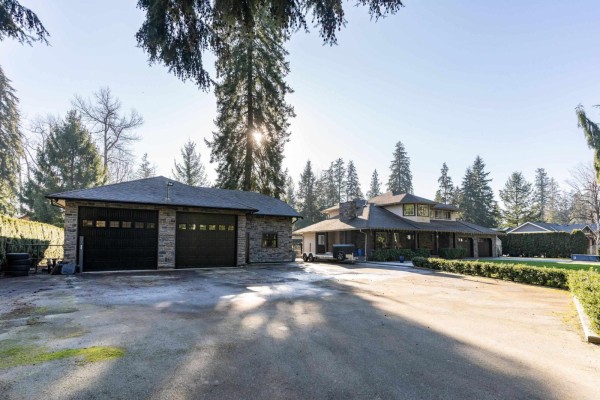 19118 86 Avenue, Surrey, BC V4N6E3 Photo 4