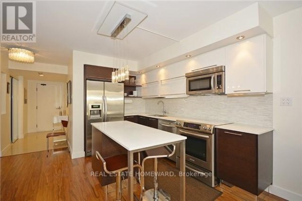 1912 - 15 Maitland Place, Toronto, ON, photo 3