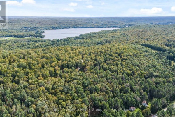 1914 Kennisis Lake Road, Dysart Et Al, ON K0M1S0 Photo 3