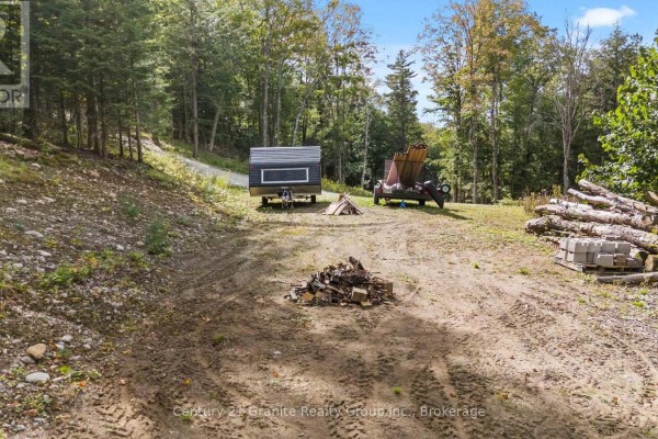 1914 Kennisis Lake Road, Dysart Et Al, ON K0M1S0 Photo 5