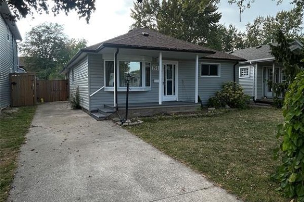 1915 Ferndale, Windsor, ON, photo 2