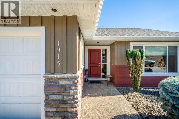 1915 Rosealee Lane, West Kelowna, BC, photo 2