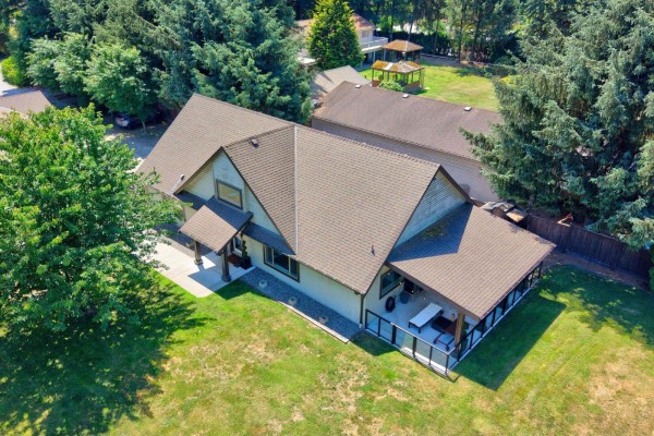 19185 90 Avenue, Surrey, BC V4N3X2 Photo 3