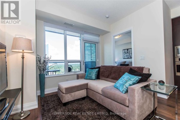 Kitchen - 1919 - 5 Sheppard Avenue E, Toronto, ON M2N0G4 Photo 3