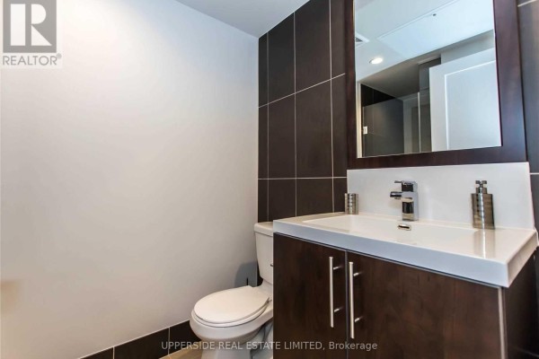 1919 - 5 Sheppard Avenue E, Toronto, ON M2N0G4 Photo 5