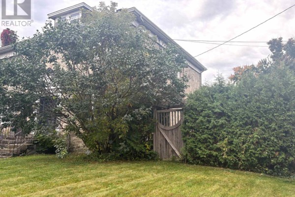 192 Bayswater Avenue, Ottawa, ON K1Y2G6 Photo 2
