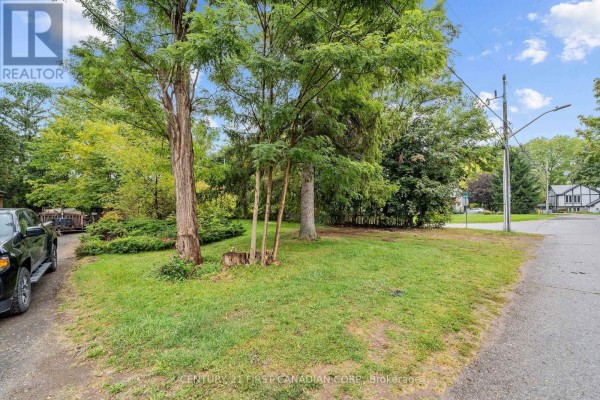 192 Church Street, North Middlesex, ON N0M1A0 Photo 4