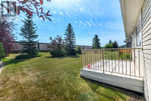 Dining room - 192 Cove Rise, Chestermere, AB T1X1S7 Photo 4