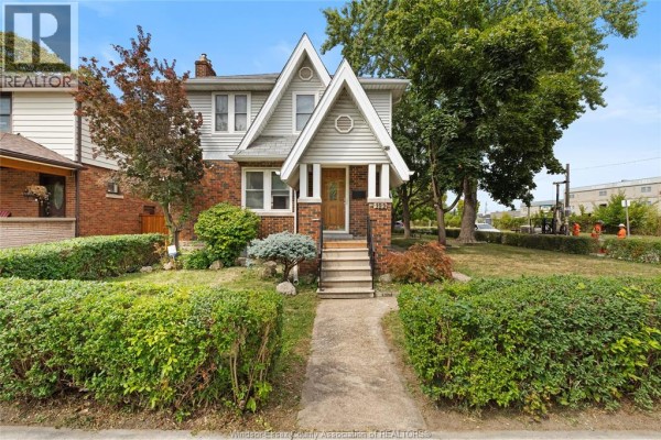 Residential for rent at 192 Shepherd Street East, Windsor, ON - MLS® hZnmtk