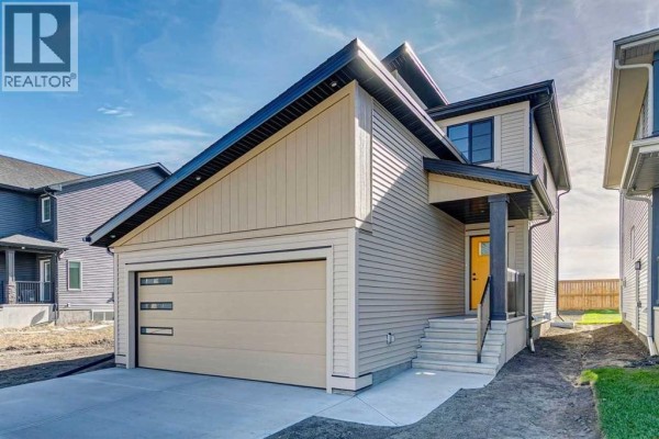 192 Southborough Common, Cochrane, AB, photo 3