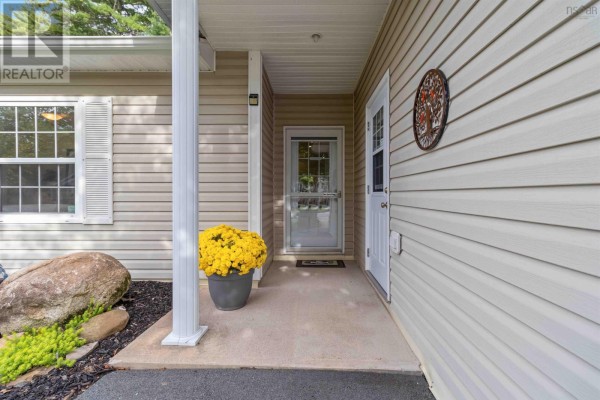 Laundry room - 192 Winburn Avenue, Bridgewater, NS B4V9A4 Photo 2