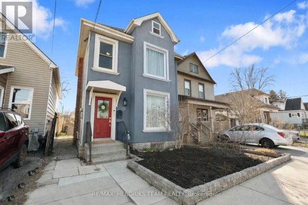 192 Wood Street E, Hamilton, ON, photo 3