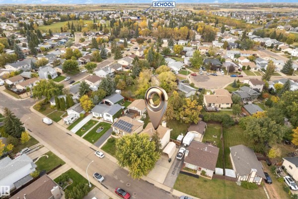 1920 145 Av Nw, Edmonton, AB T5Y1V3 Photo 4
