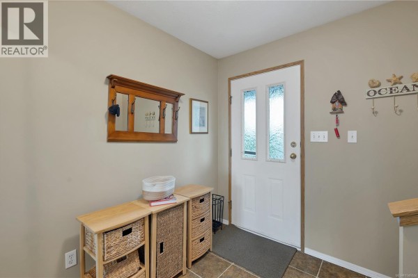 Bathroom - 1920 Raven Pl, Campbell River, BC V9W7H8 Photo 2