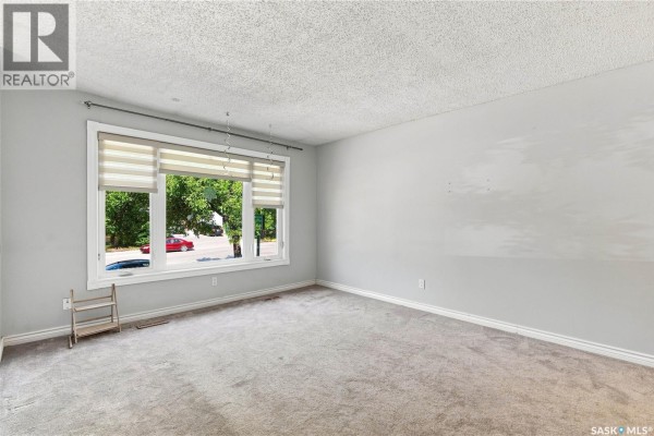 2pc Ensuite bath - 1921 Mckercher Drive, Saskatoon, SK S7J3W1 Photo 4