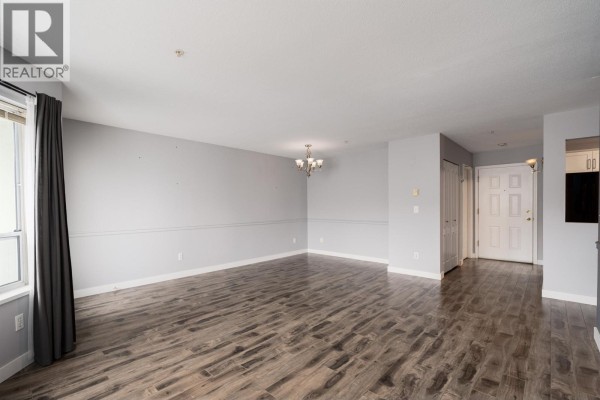 317 19236 Ford Road, Pitt Meadows, BC V3Y2K1 Photo 5
