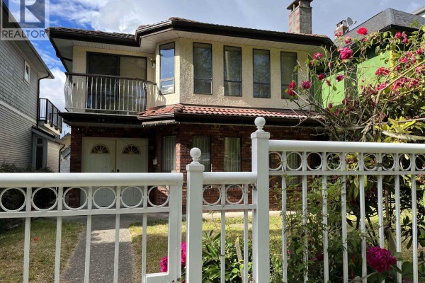 1929 E 6th Avenue, Vancouver, BC V5N1P6 Photo 2