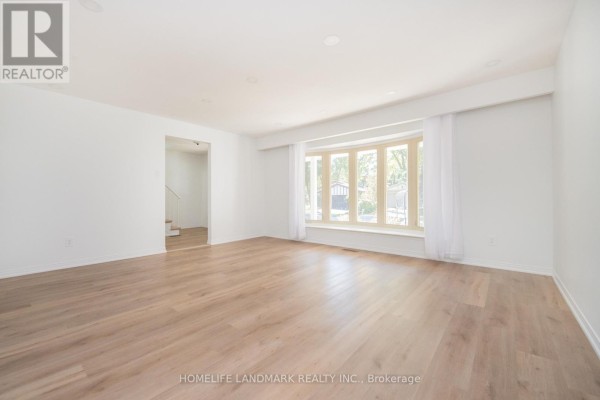 Primary Bedroom - 193 Chebucto Drive E, Oakville, ON L6J5R1 Photo 4