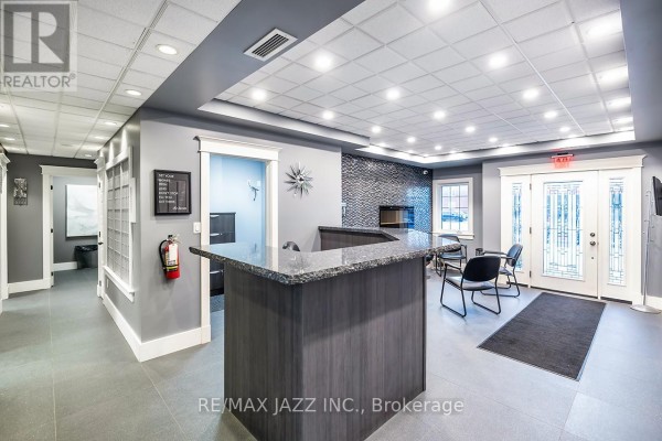 193 King Street E, Oshawa, ON L1H1C2 Photo 5