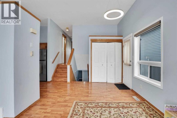 Bedroom - 193 Martindale Drive Ne, Calgary, AB T3J3X9 Photo 5