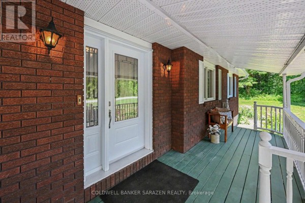 Dining room - 193 Milton Stewart Avenue, Mcnab/braeside, ON K7S0E1 Photo 4