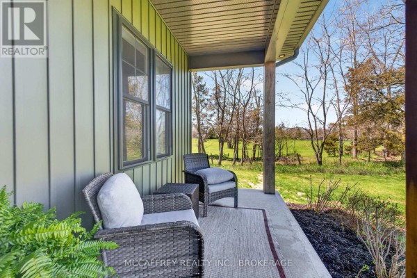 1930 County Rd 9, Greater Napanee, ON, photo 2
