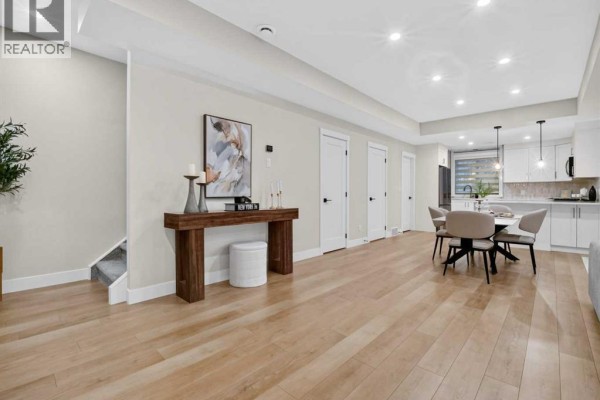 2pc Bathroom - 1931 62 Avenue Se, Calgary, AB T2C0C1 Photo 5