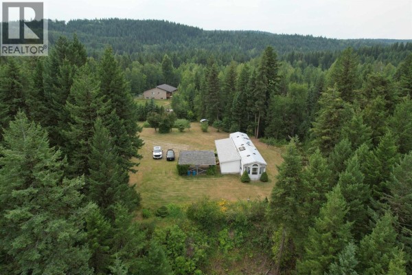 Laundry room - 1931 Alma Road, Quesnel, BC V2J6J3 Photo 2