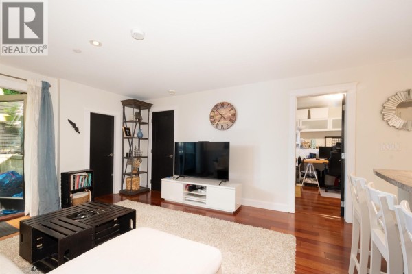 1931 E 7th Avenue, Vancouver, BC V5N1S3 Photo 4
