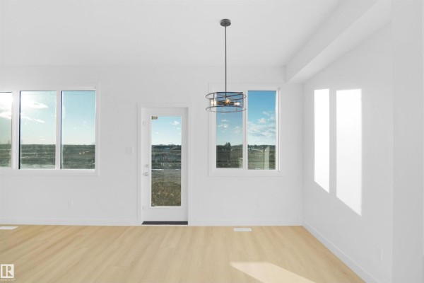 Primary Bedroom - 1932 210 St Nw, Edmonton, AB T6M1P7 Photo 4