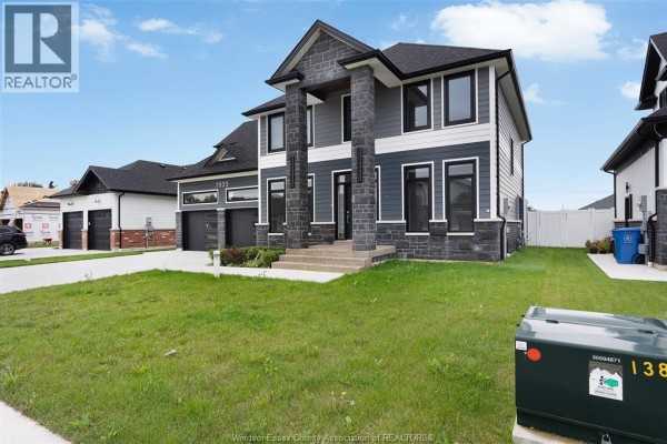 1933 Villa Canal Drive, Kingsville, ON, photo 3