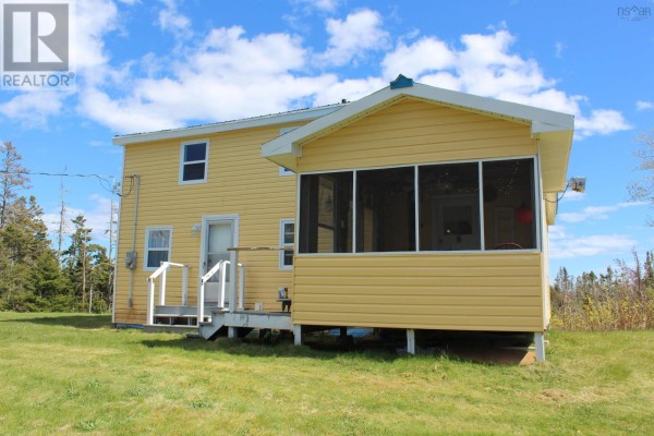 Kitchen - 1933 West Ship Harbour Road, Debaies Cove, NS B0J2L0 Photo 2