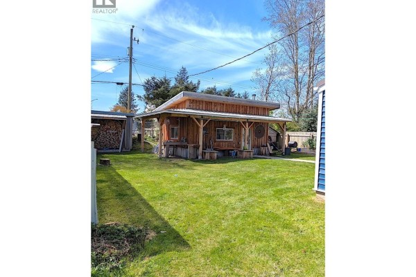 Bedroom 2 - 1934 Widgeon Boulevard, Masset, BC V0T1M0 Photo 4