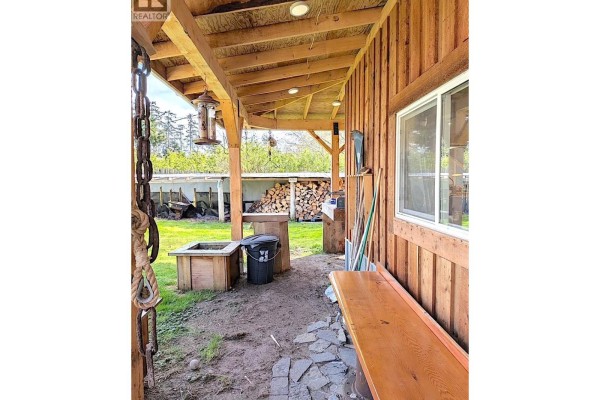 Bedroom 3 - 1934 Widgeon Boulevard, Masset, BC V0T1M0 Photo 5