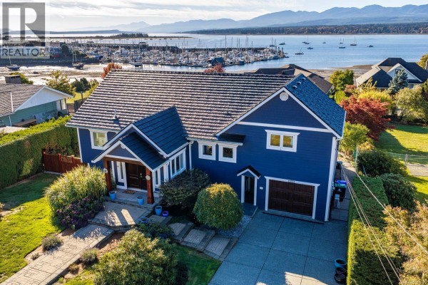 Residential for sale at 1935 Taylor Ave, Comox, BC - MLS® 1Y8l2o