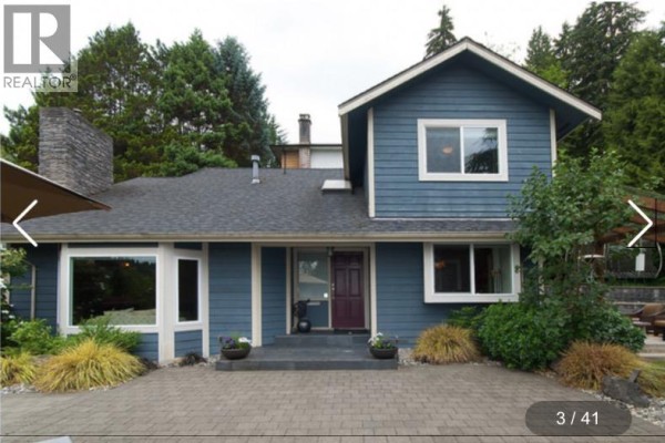 1936 Clarke Street, Port Moody, BC V3H1X9 Photo 2