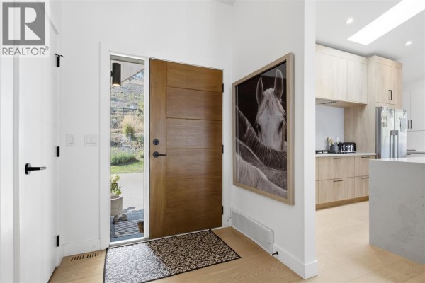 Bedroom - 1937 Skeena Drive, Kamloops, BC V2E2P3 Photo 5