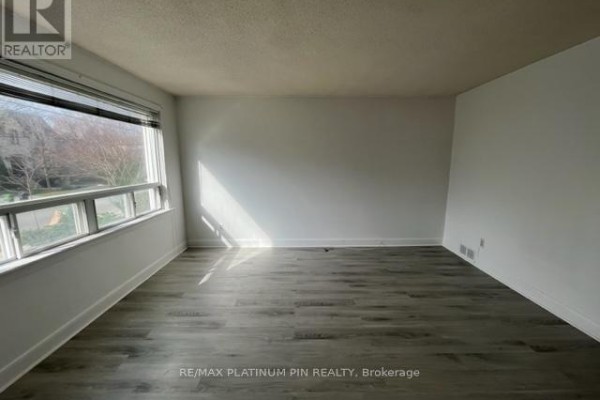 Dining room - 194 Florence Avenue, Toronto, ON M2N1G4 Photo 2