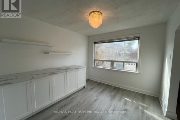 Kitchen - 194 Florence Avenue, Toronto, ON M2N1G4 Photo 3