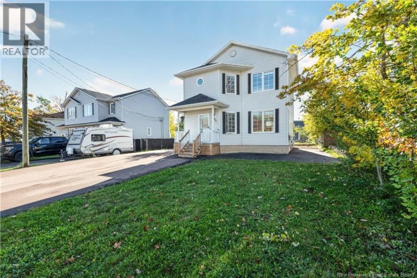 4pc Bathroom - 194 Rennick Road, Moncton, NB E1G7Y6 Photo 4