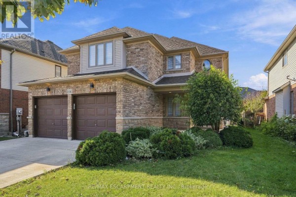 4pc Bathroom - 194 Southbrook Drive, Hamilton, ON L0R1C0 Photo 2