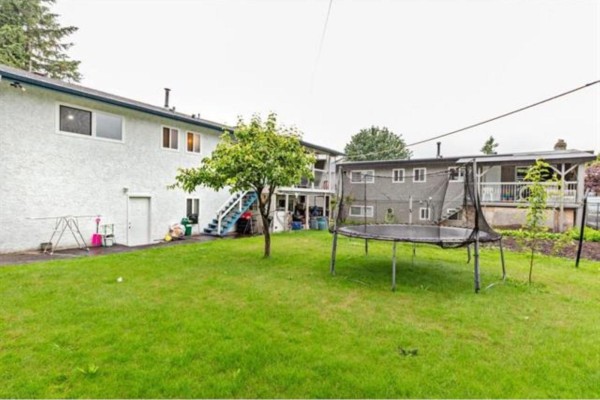 1940 Cordova Court, Abbotsford, BC V2T4H7 Photo 4